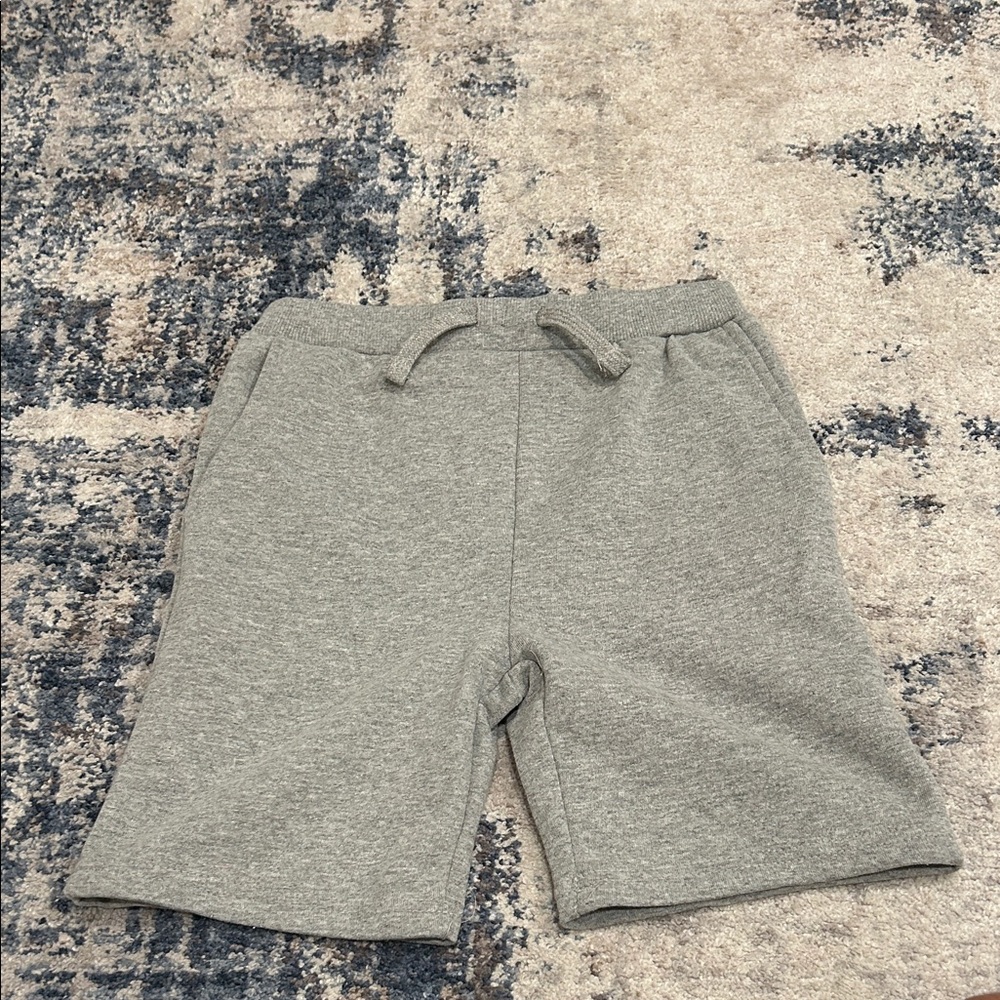 Free Planet Light Gray Kids Shorts